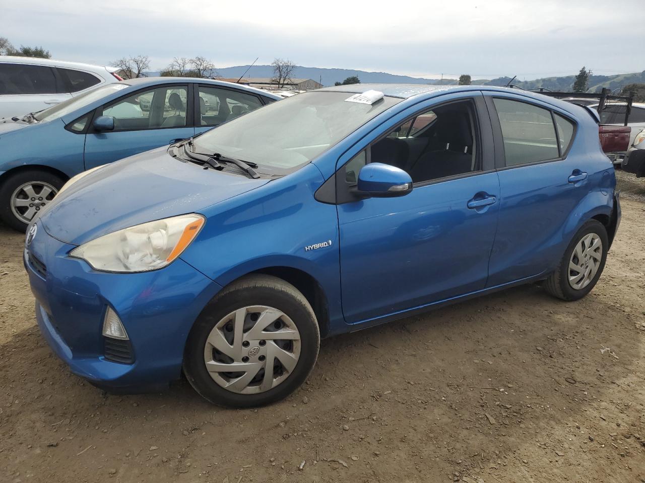 TOYOTA PRIUS C 2013