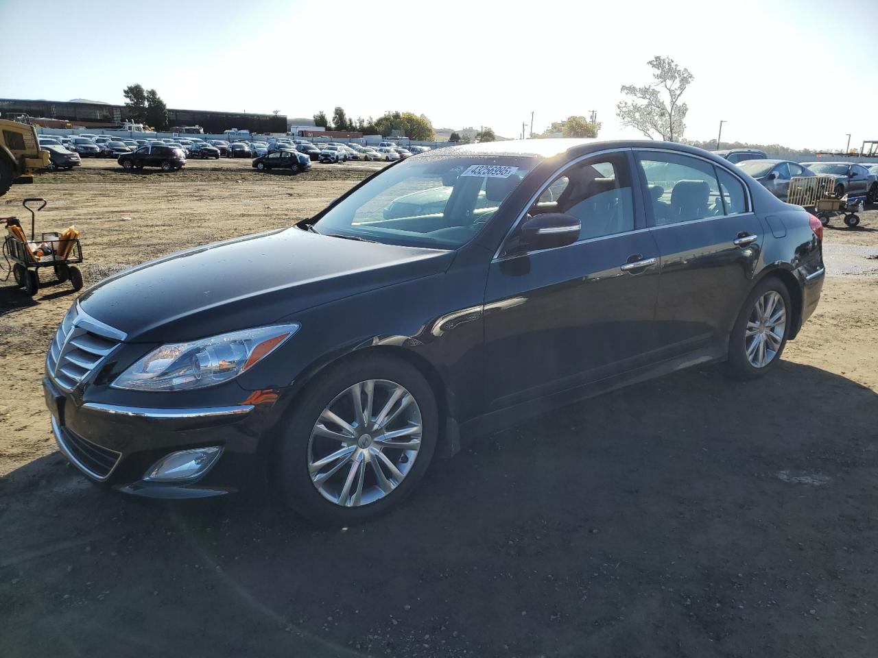 HYUNDAI GENESIS 3. 2014