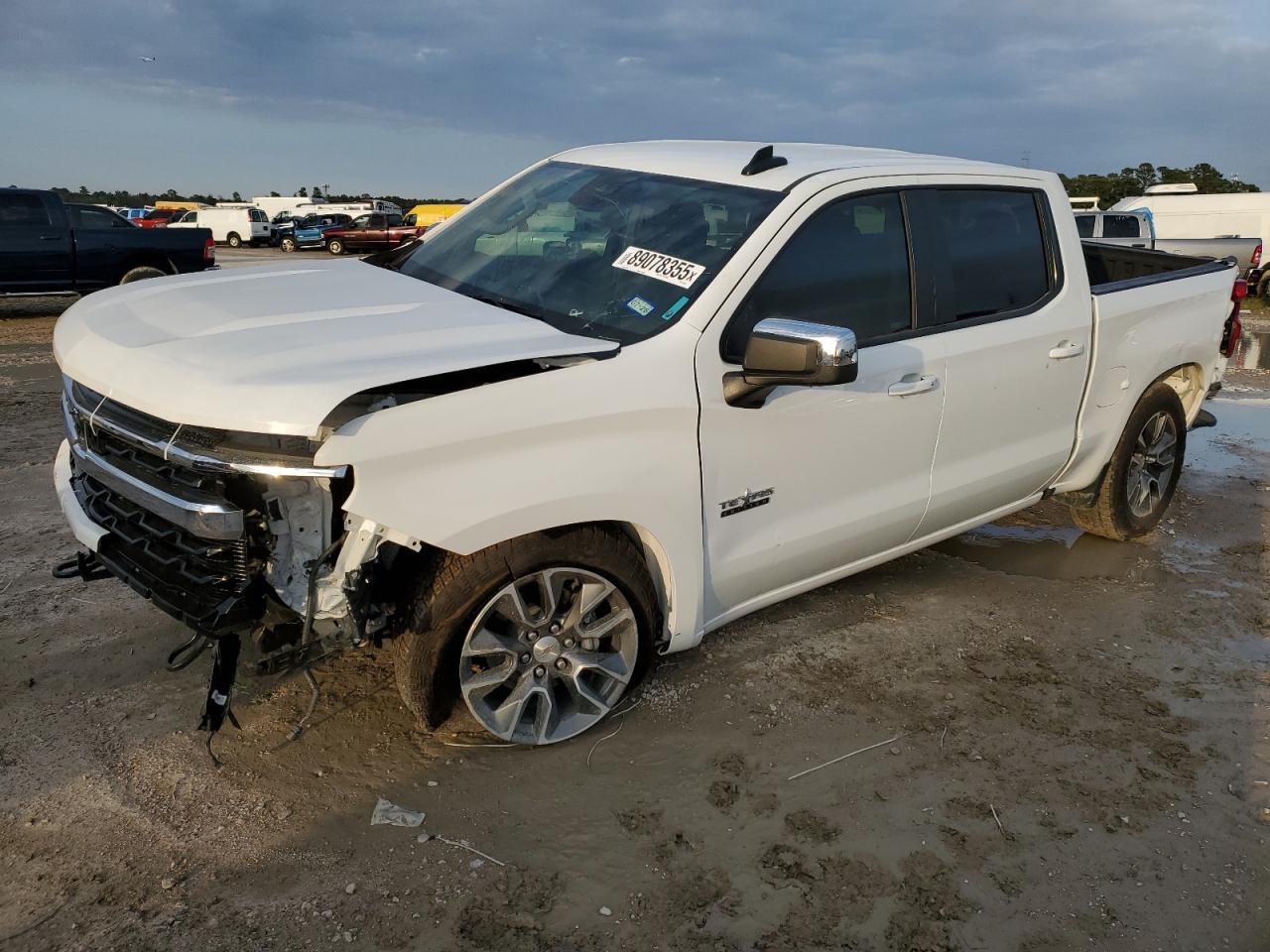 CHEVROLET SILVERADO 2024