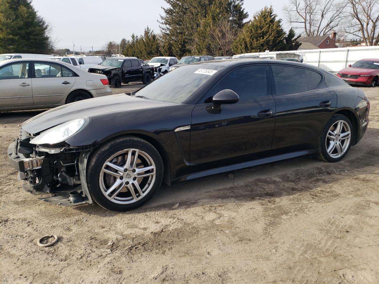 PORSCHE PANAMERA 2 2011