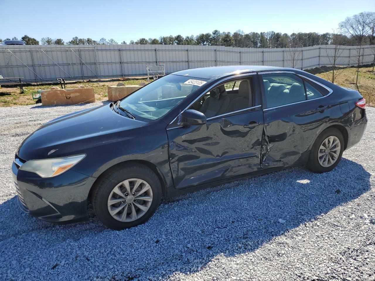 TOYOTA CAMRY LE 2015