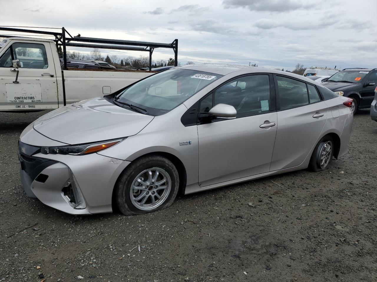 TOYOTA PRIUS PRIM 2021