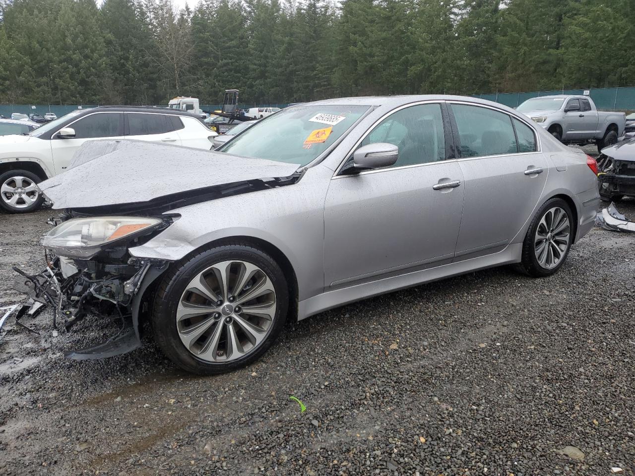 HYUNDAI GENESIS 5. 2013