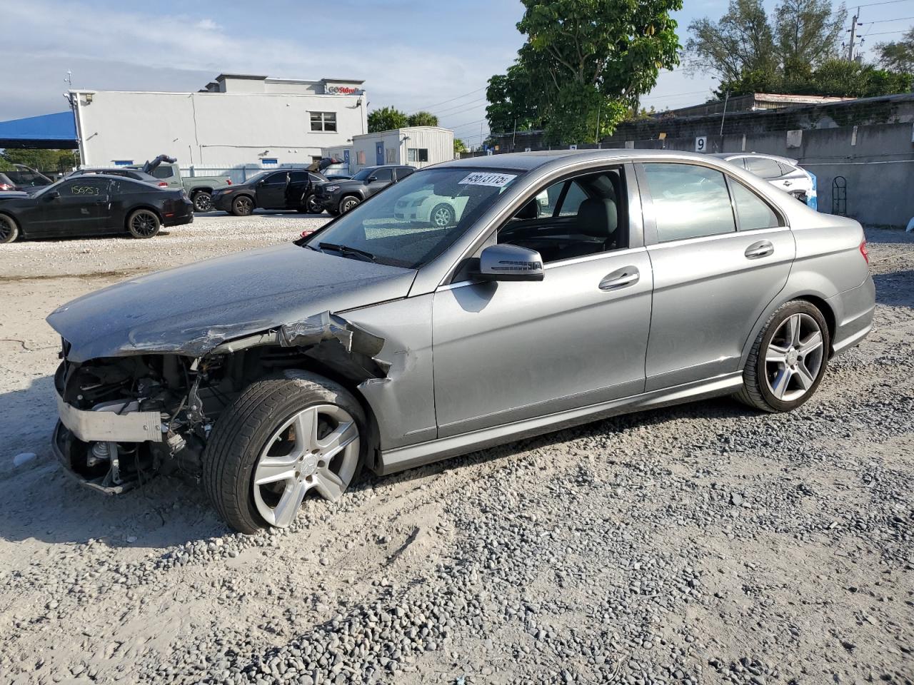 MERCEDES-BENZ C-CLASS C3 2011