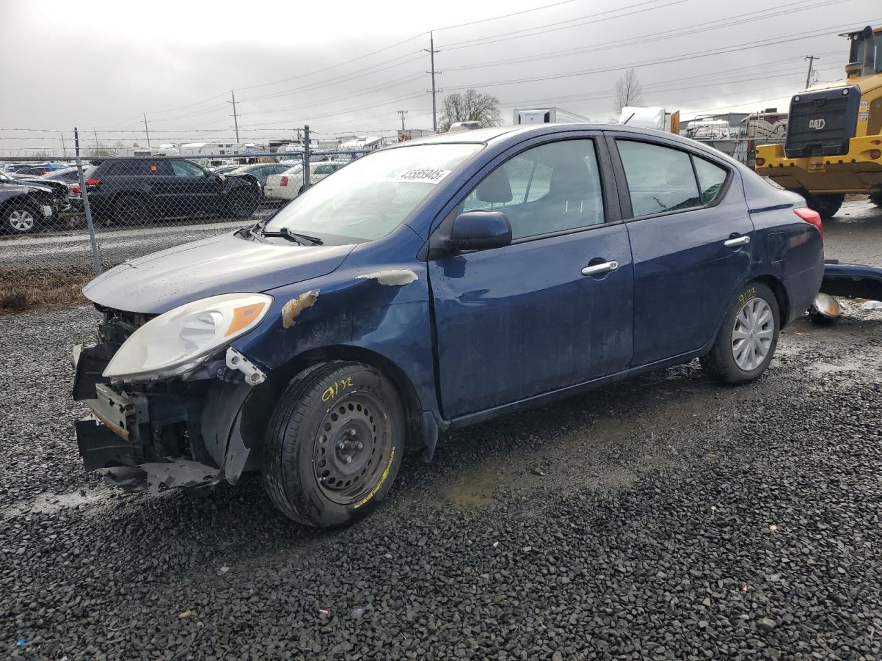 NISSAN VERSA S 2012