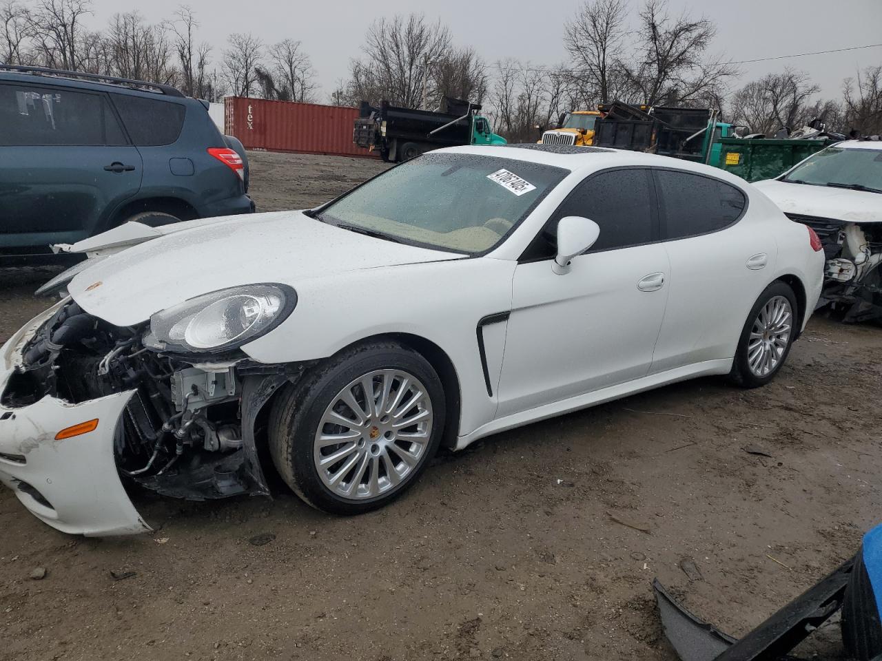 PORSCHE PANAMERA 2 2015