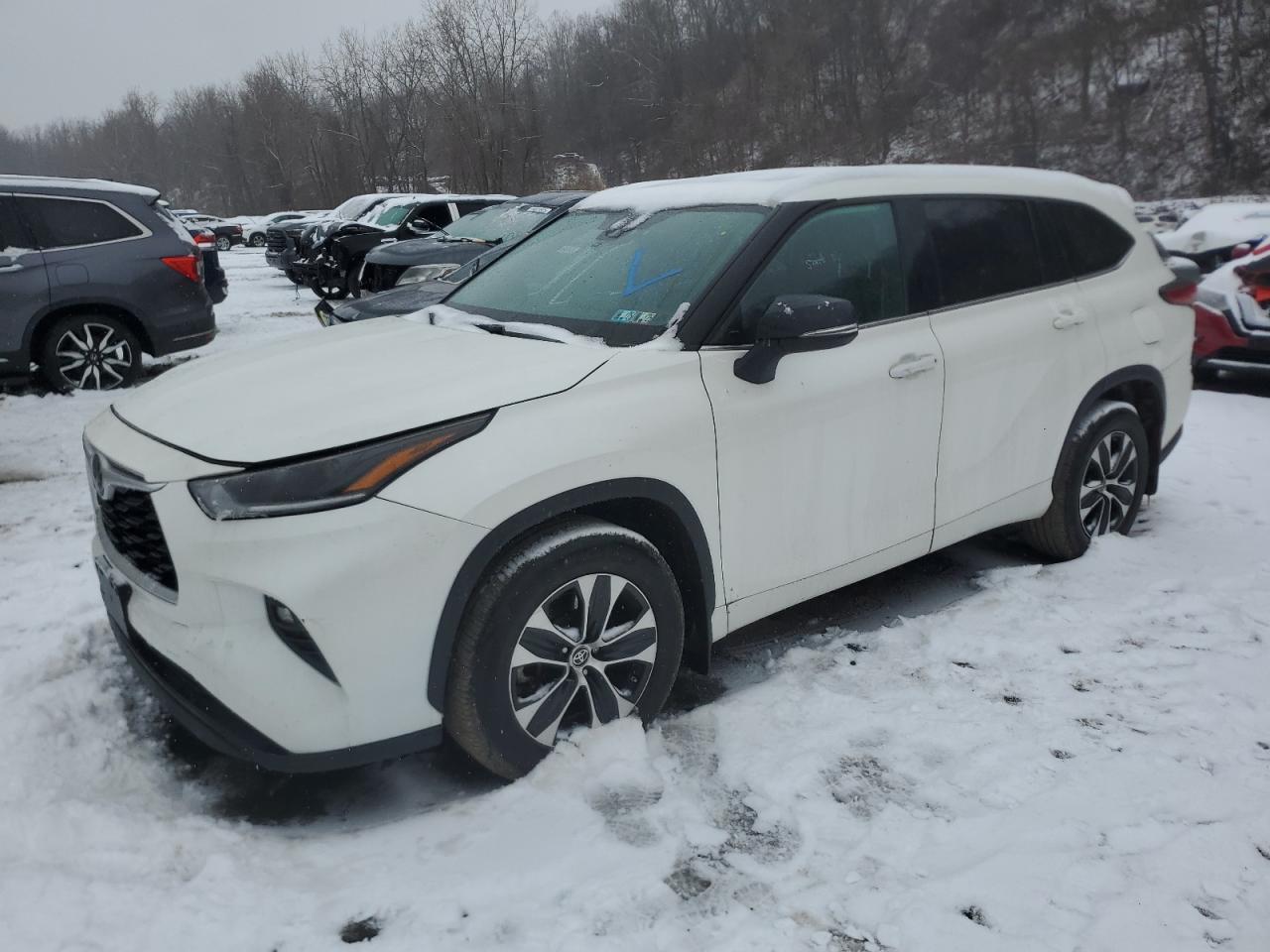 TOYOTA HIGHLANDER 2021