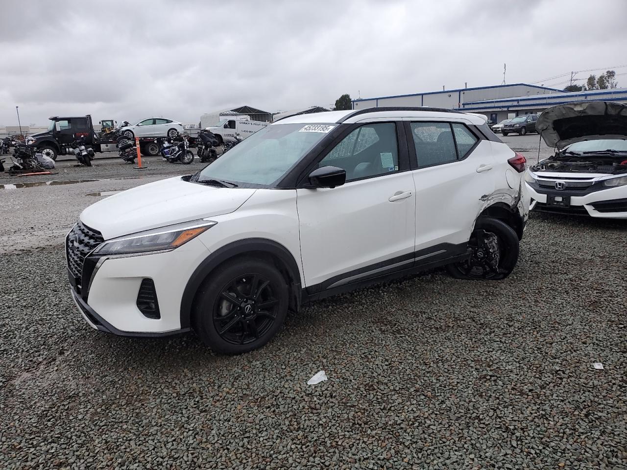 NISSAN KICKS SR 2022