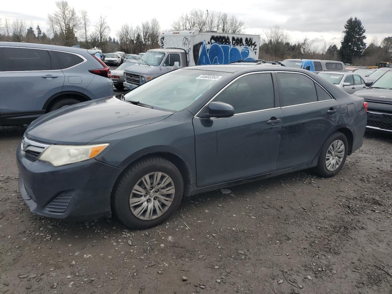 TOYOTA CAMRY BASE 2012