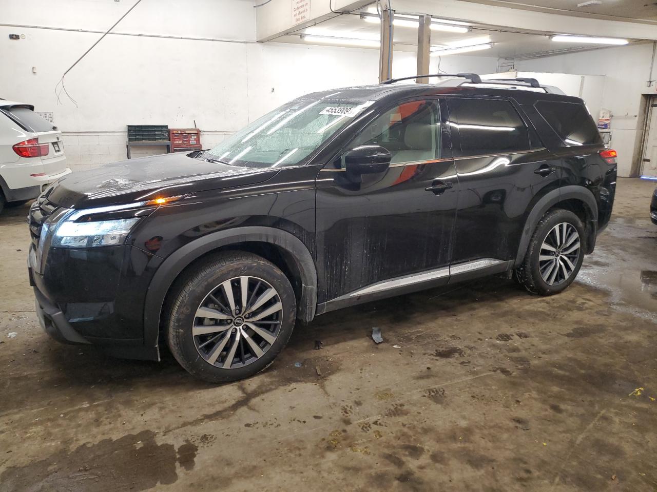 NISSAN PATHFINDER 2022