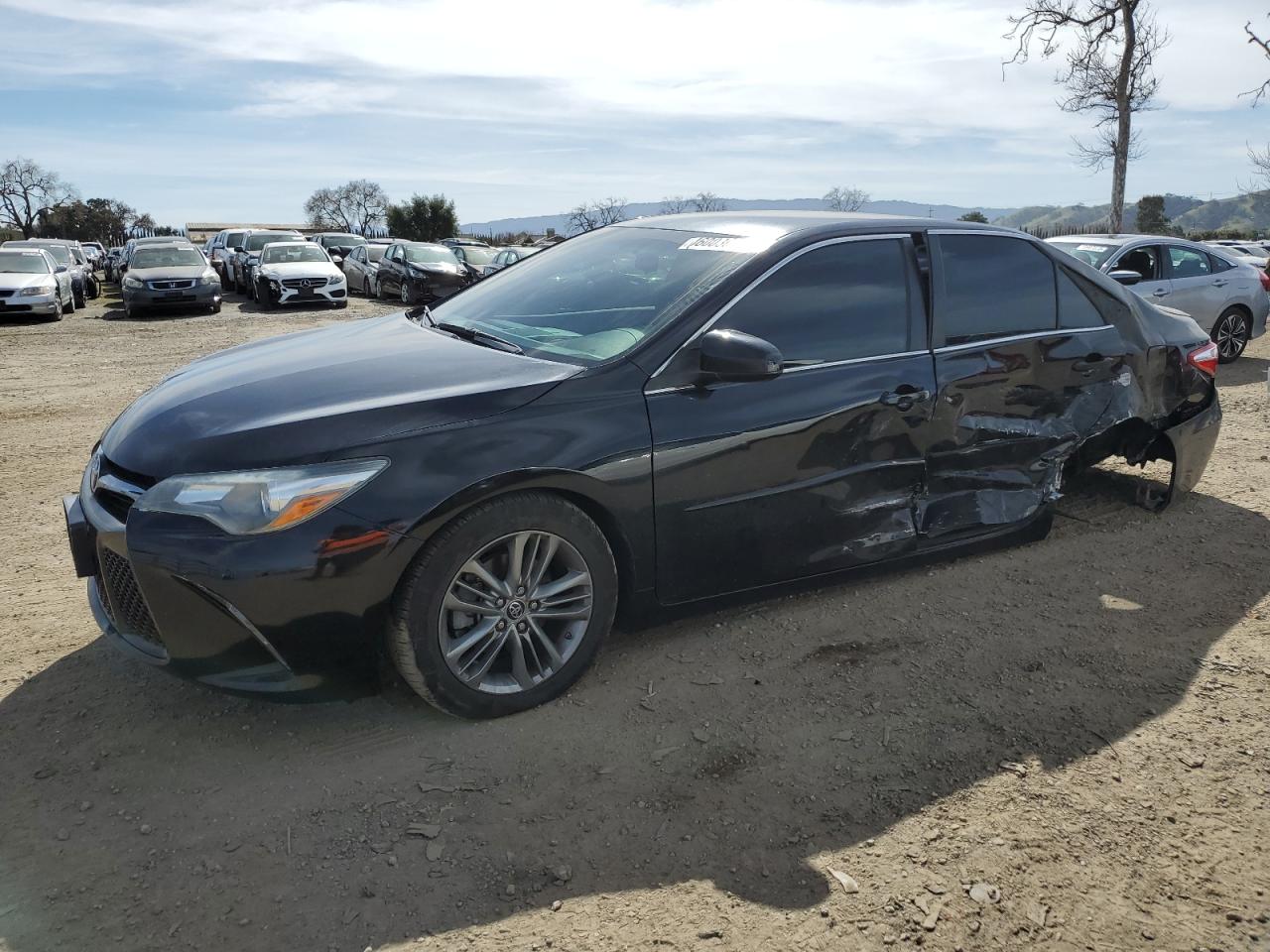 TOYOTA CAMRY LE 2015