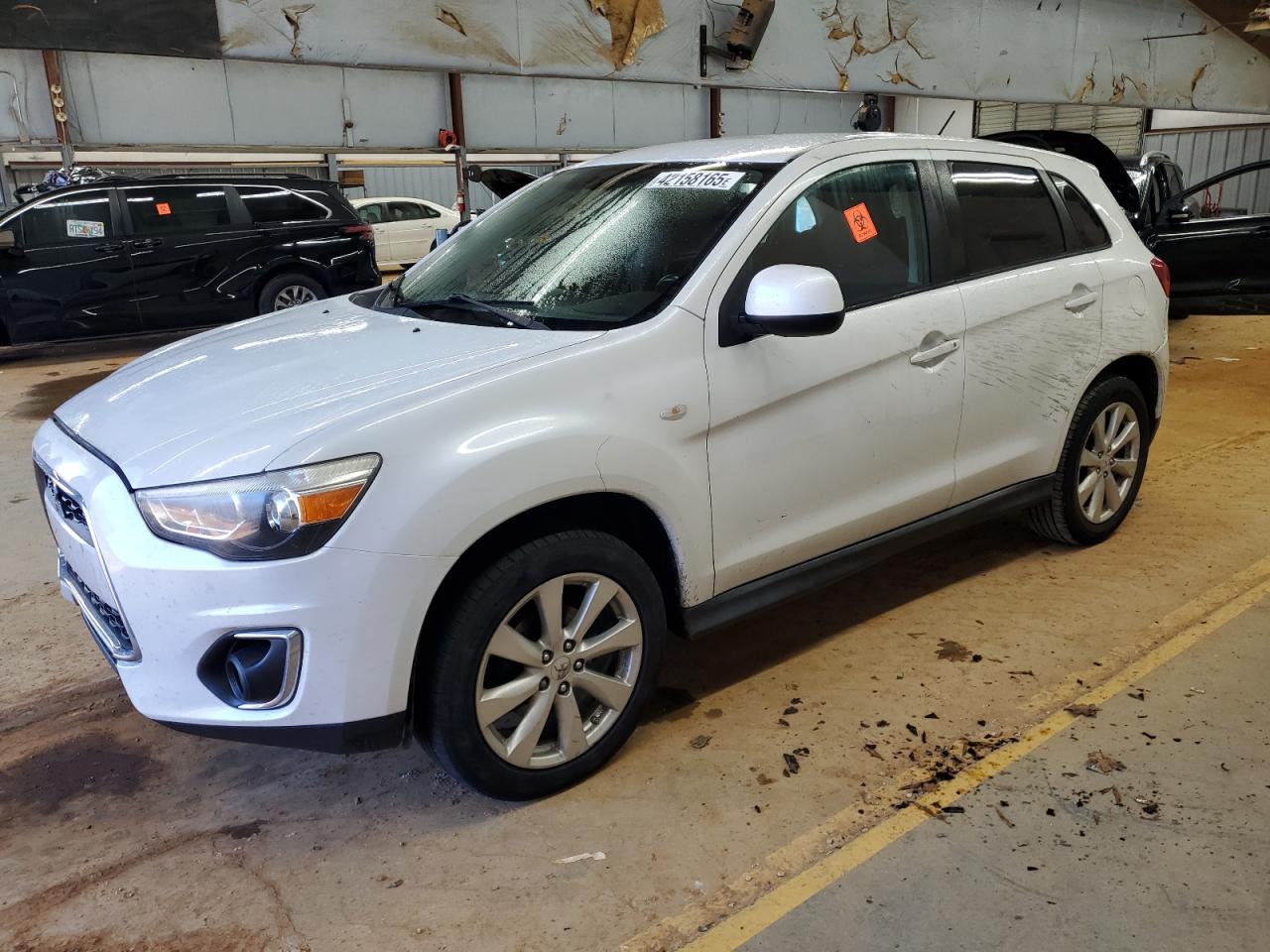 MITSUBISHI OUTLANDER 2015