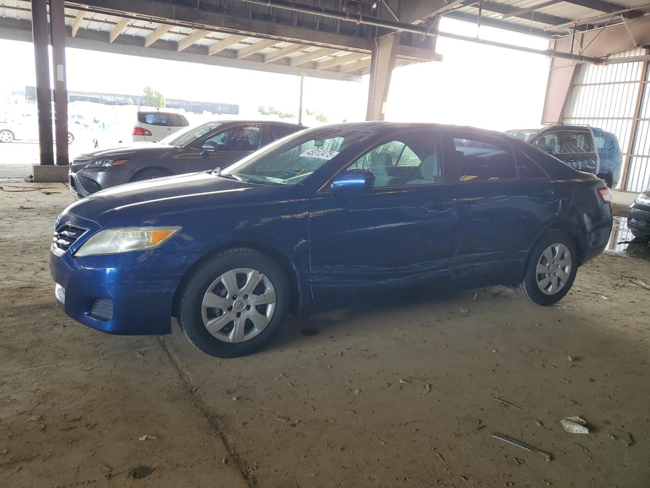 TOYOTA CAMRY BASE 2010