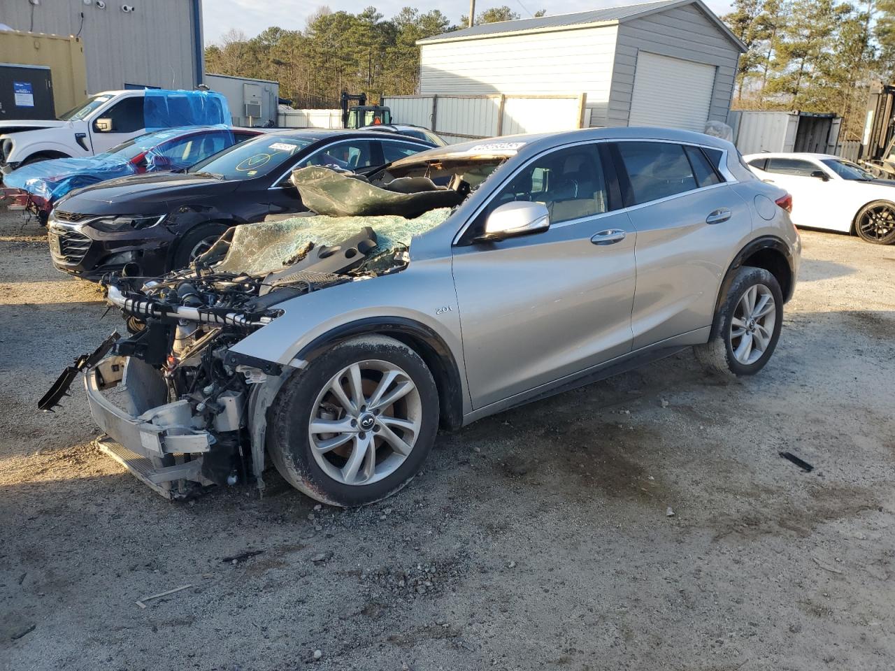 INFINITI QX30 BASE 2018
