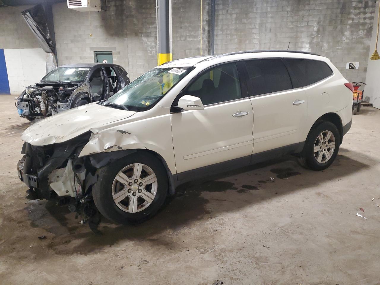 CHEVROLET TRAVERSE L 2011