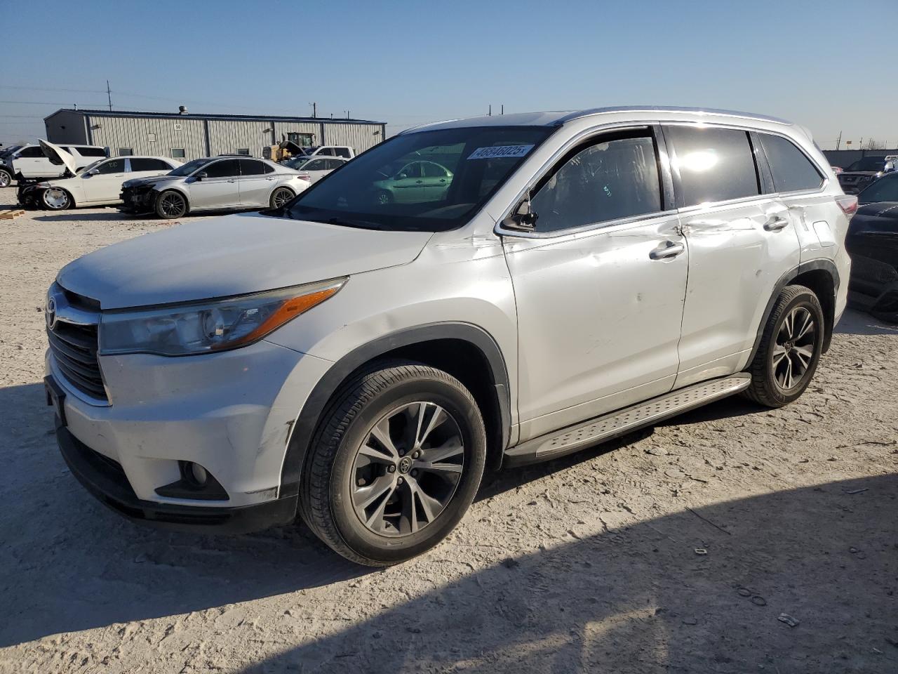 TOYOTA HIGHLANDER 2016