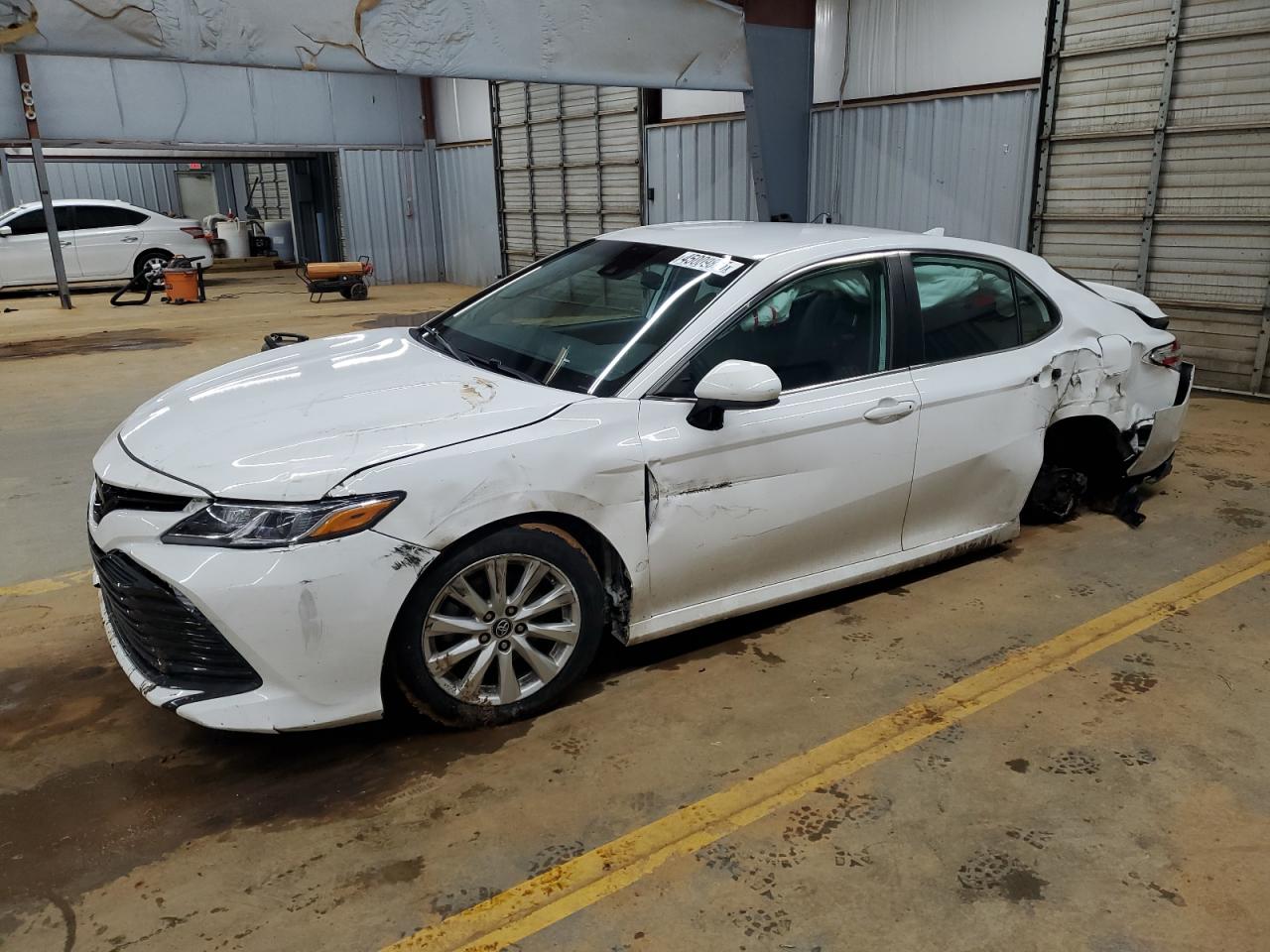 TOYOTA CAMRY L 2019