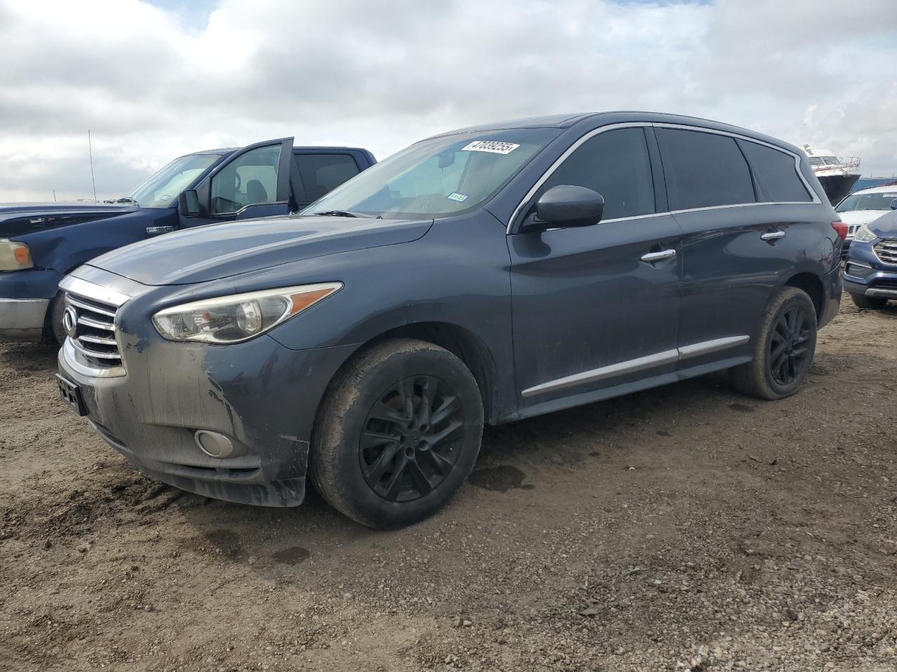 INFINITI JX35 2013