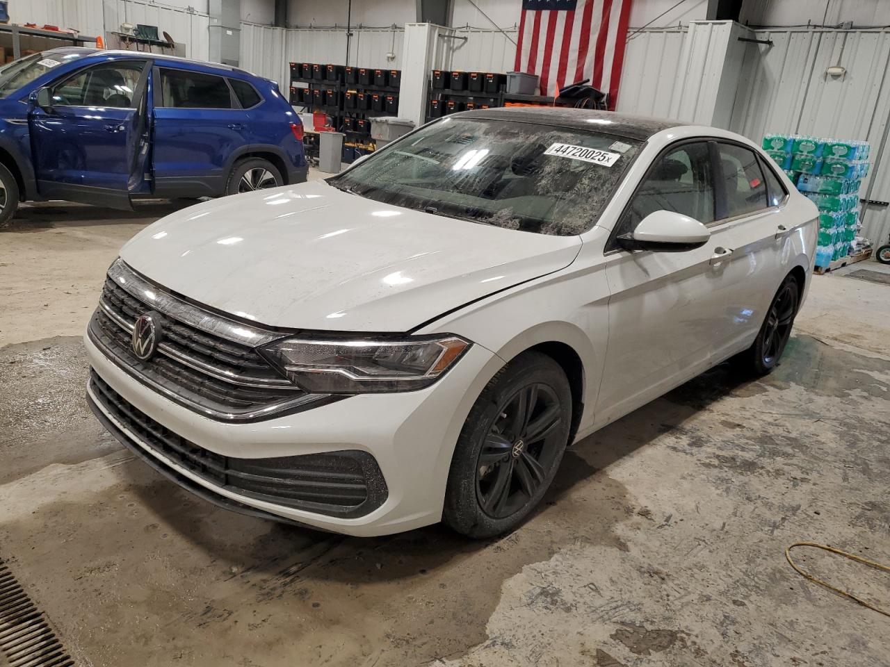 VOLKSWAGEN JETTA SE 2024