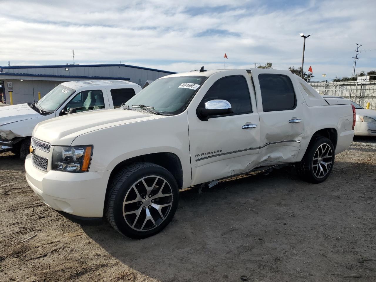 CHEVROLET AVALANCHE 2012