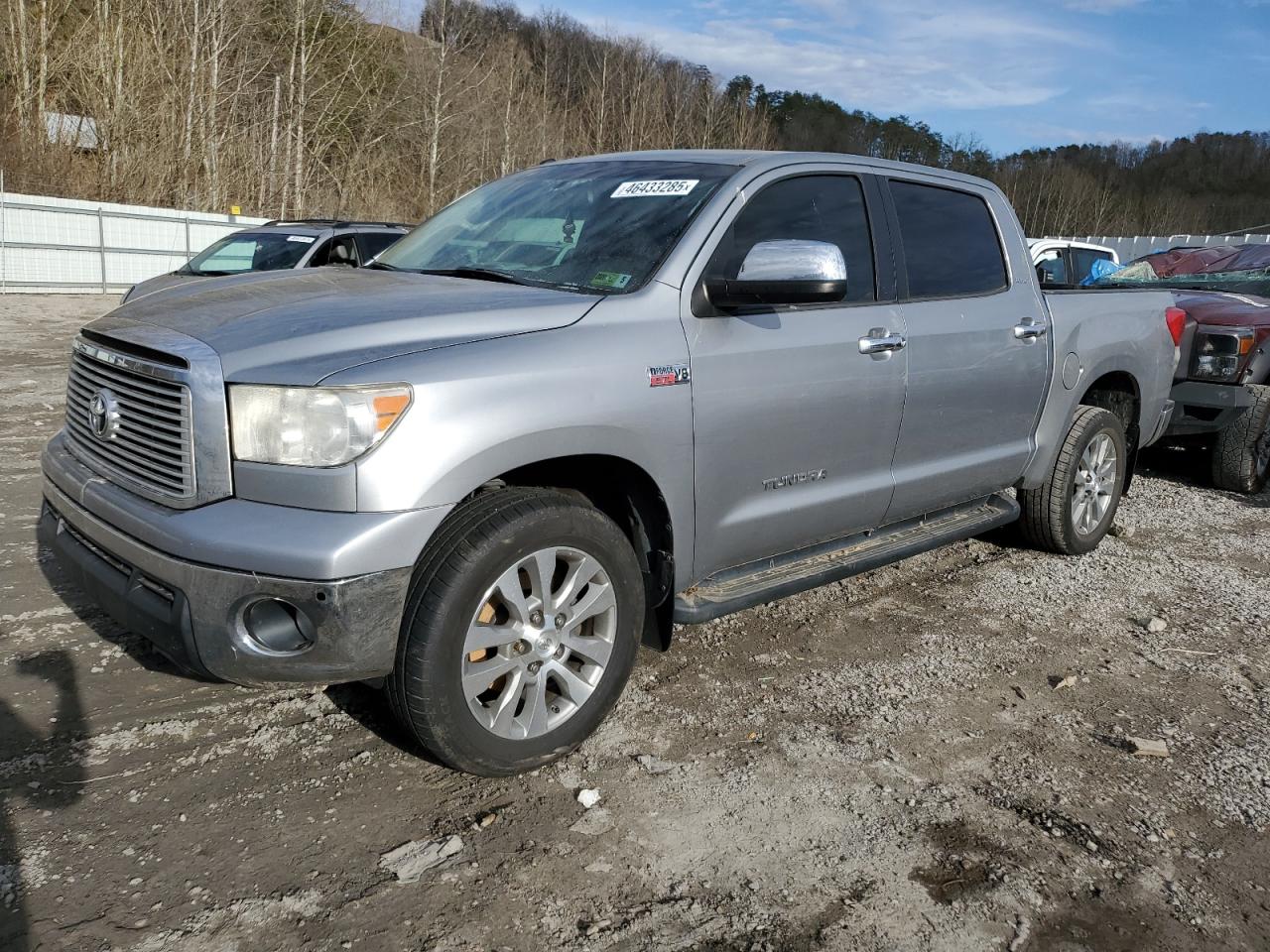 TOYOTA TUNDRA CRE 2013