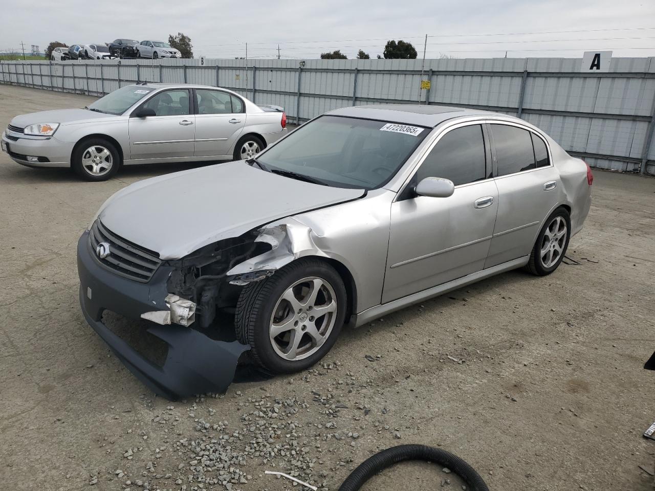 INFINITI G35 2005