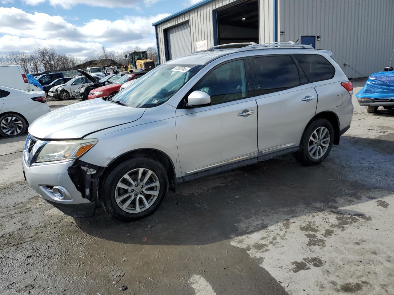 NISSAN PATHFINDER 2013