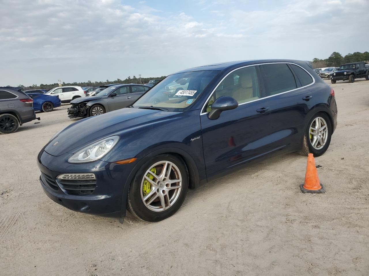 PORSCHE CAYENNE S 2014