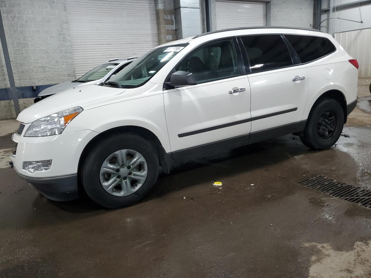 CHEVROLET TRAVERSE L 2011