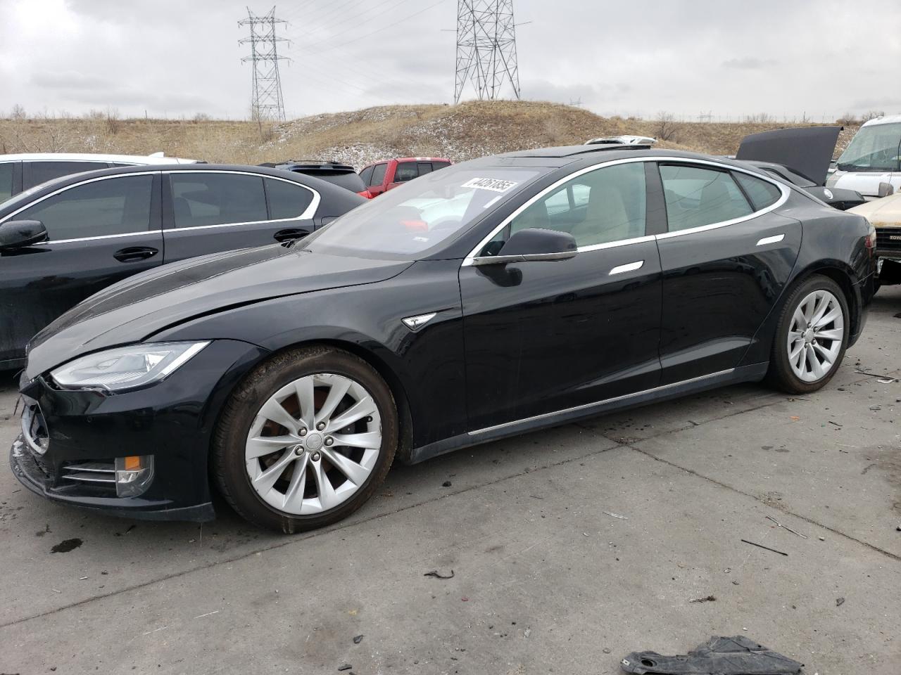 TESLA MODEL S 2016