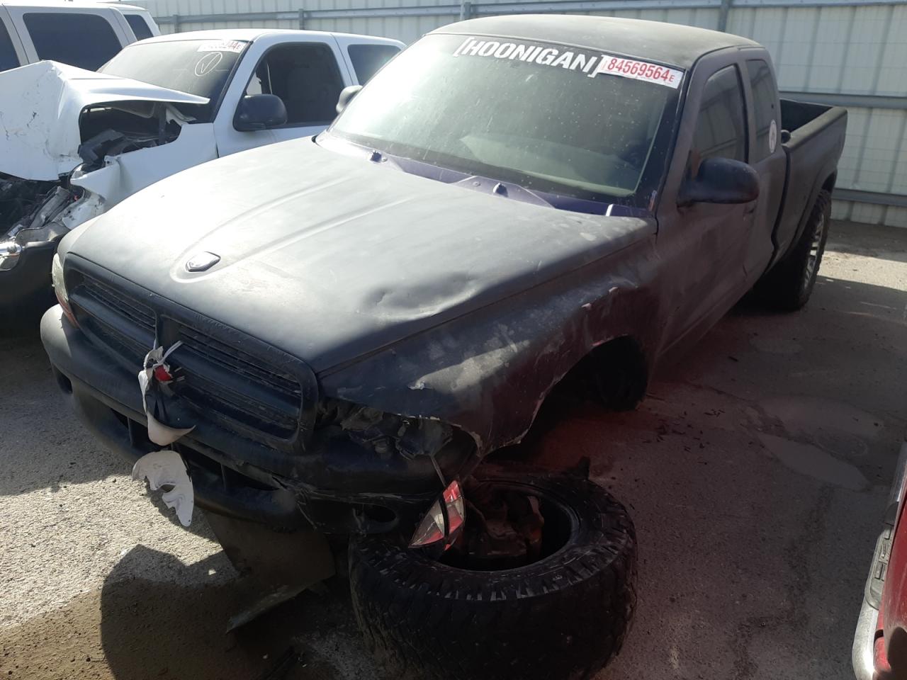 DODGE DAKOTA 2000