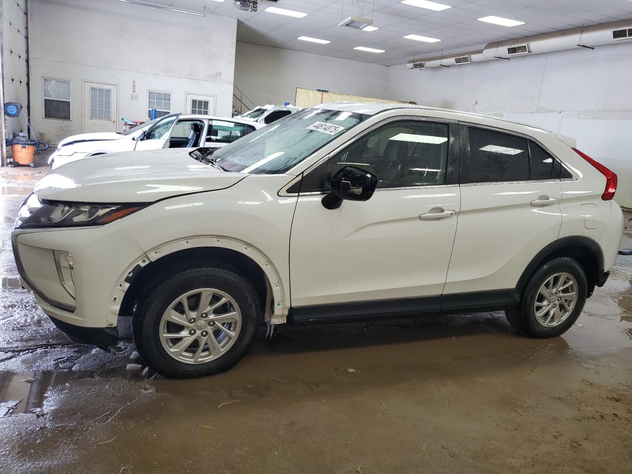 MITSUBISHI ECLIPSE CR 2019