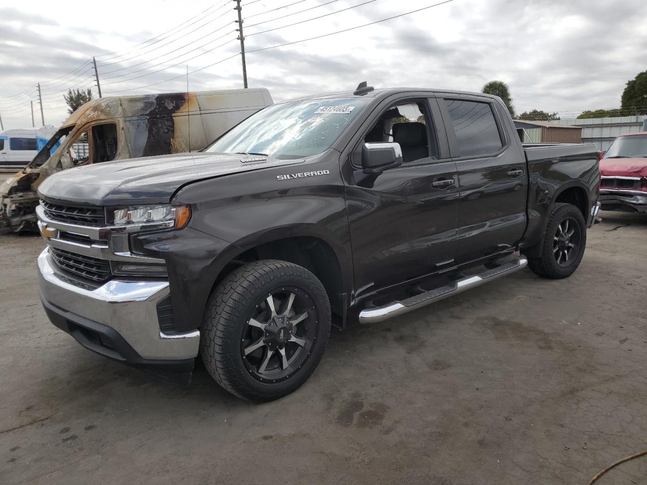 CHEVROLET SILVERADO 2021