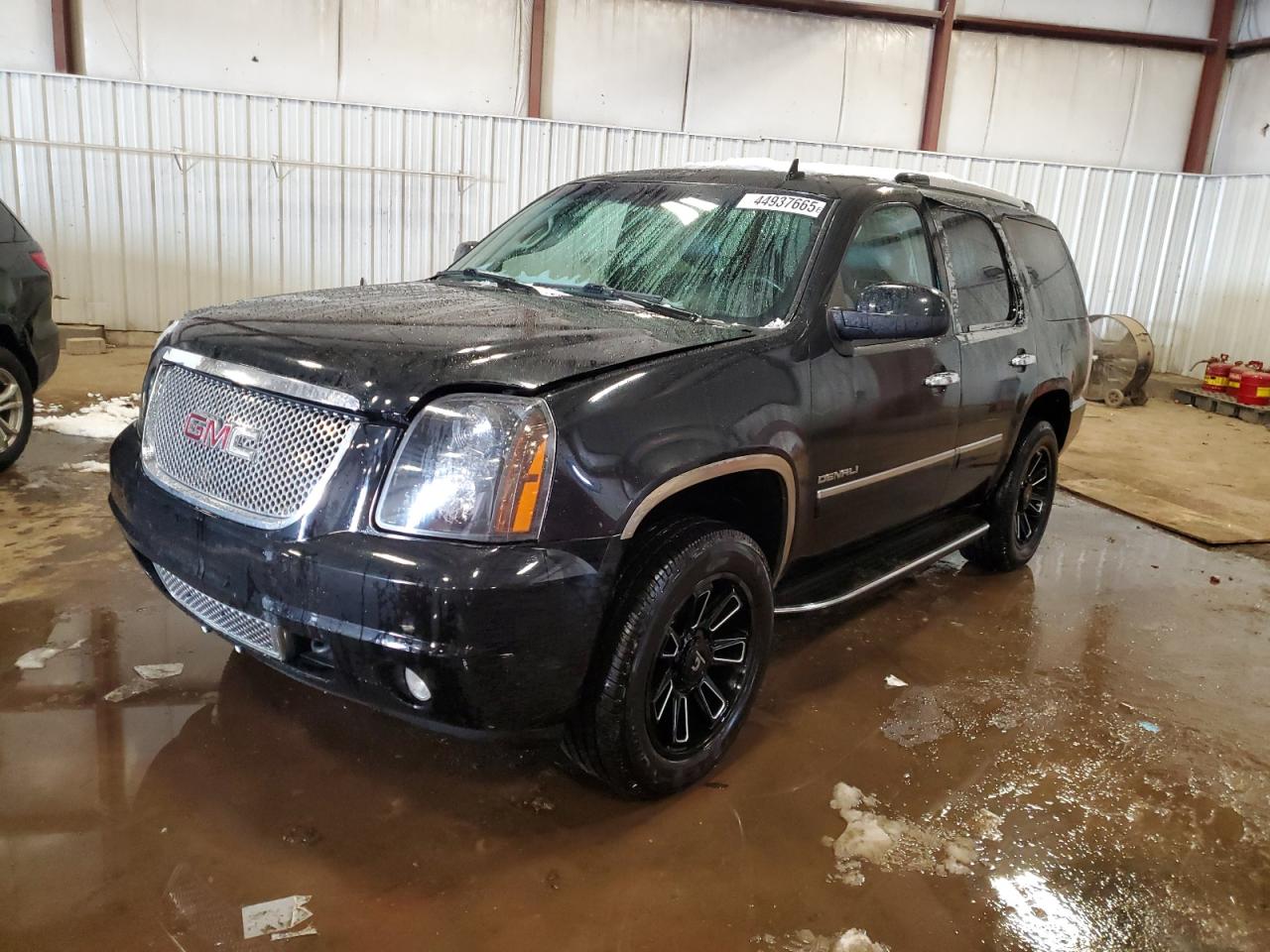 GMC YUKON DENA 2011