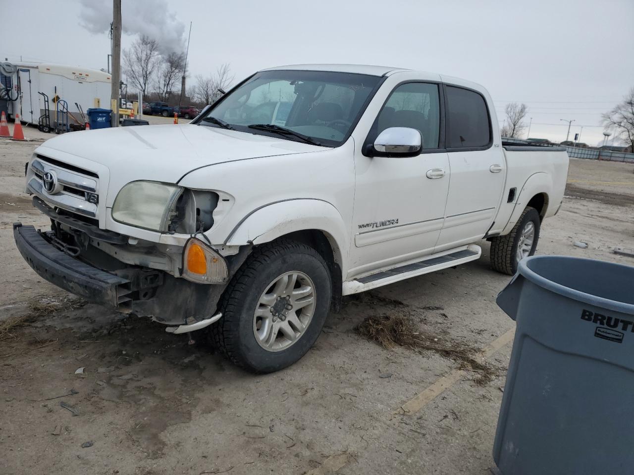 TOYOTA TUNDRA DOU 2004