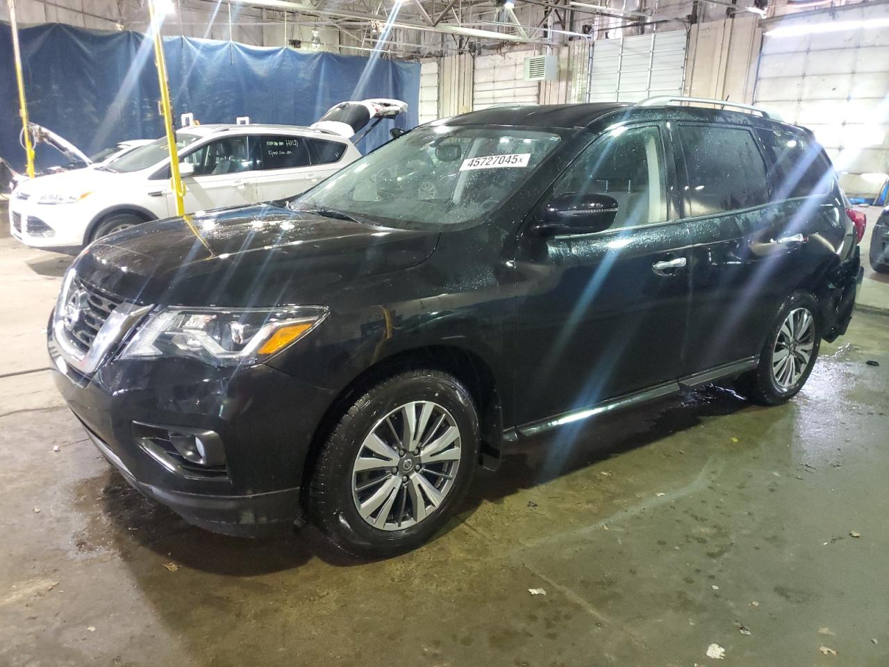 NISSAN PATHFINDER 2018