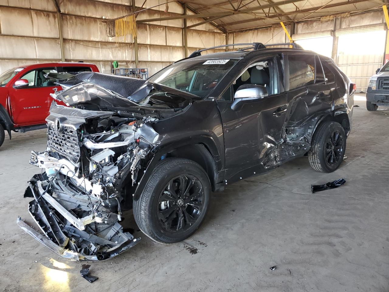 TOYOTA RAV4 SE 2025