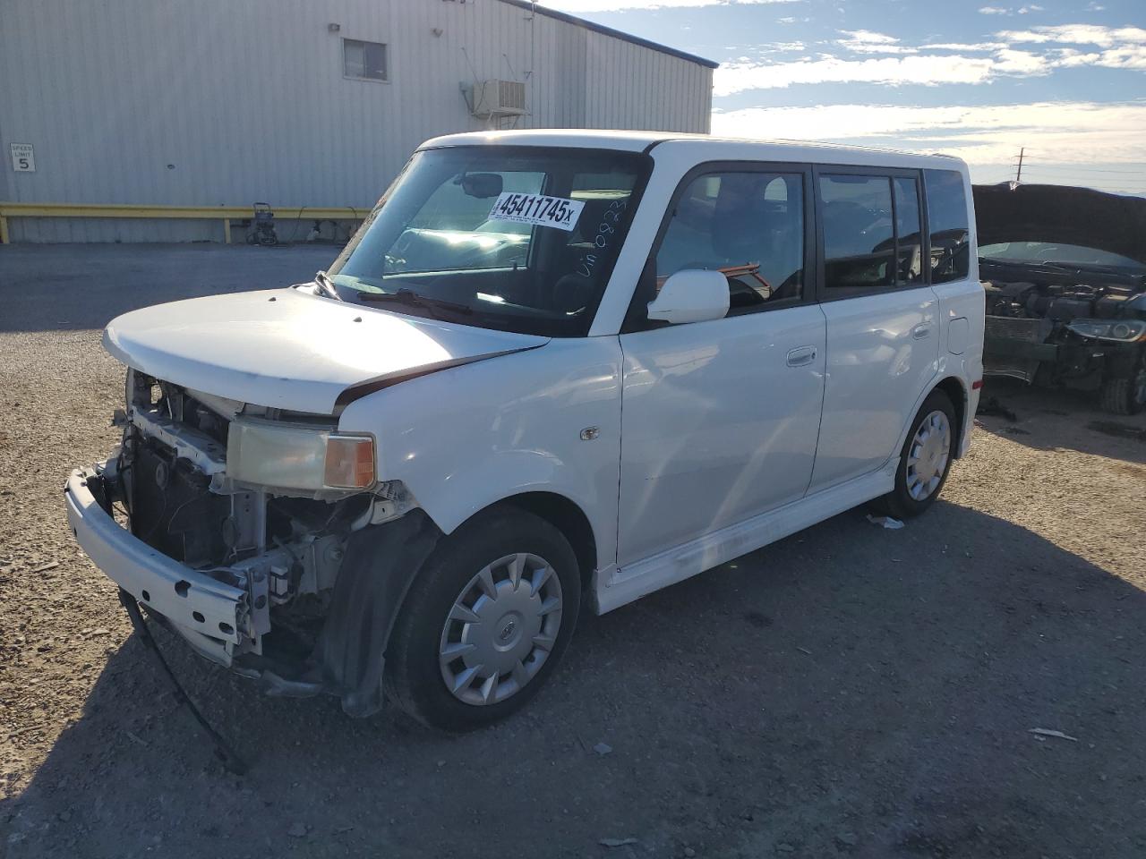 TOYOTA SCION XB 2006