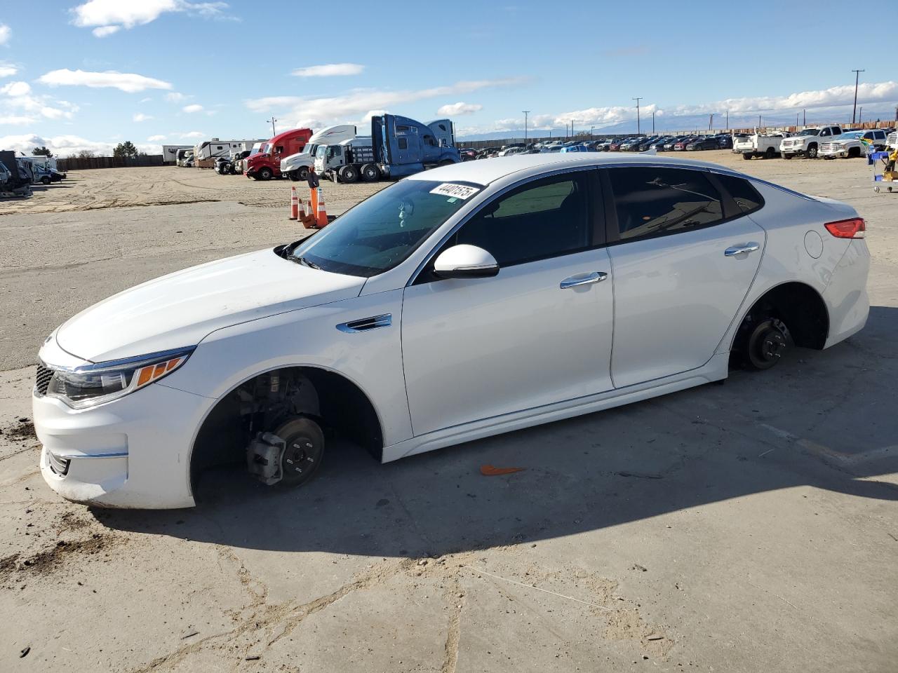 KIA OPTIMA LX 2018