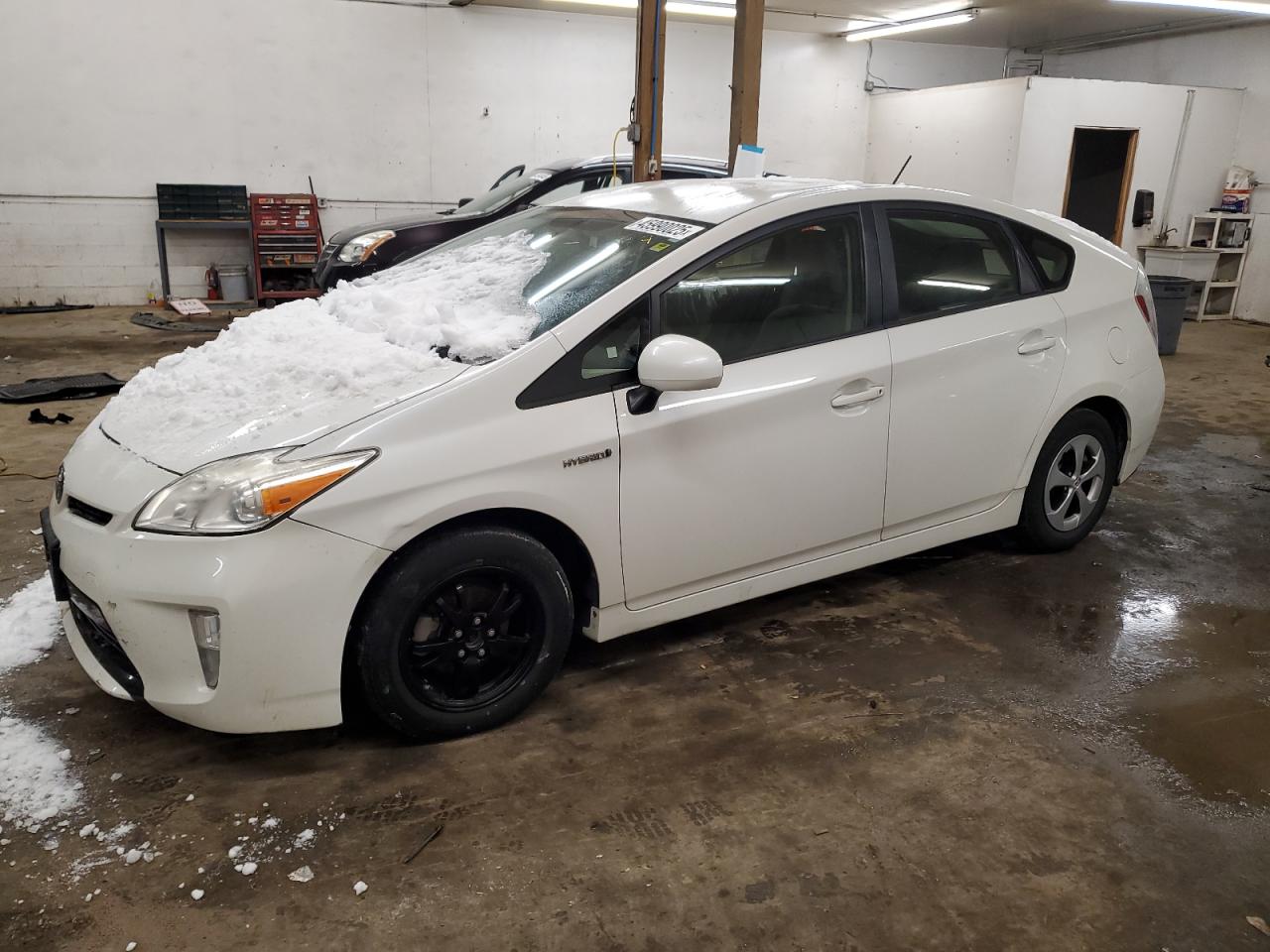 TOYOTA PRIUS 2013