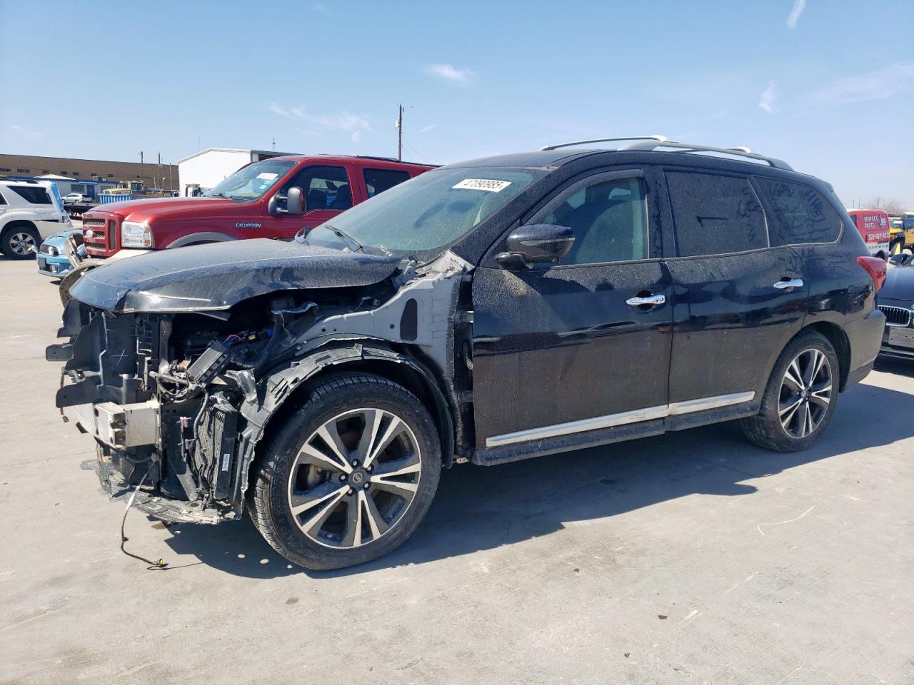 NISSAN PATHFINDER 2017