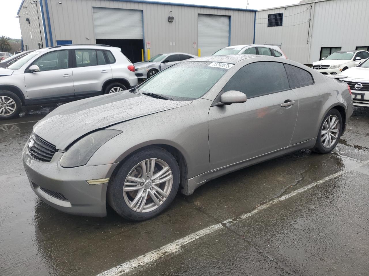 INFINITI G35 2005