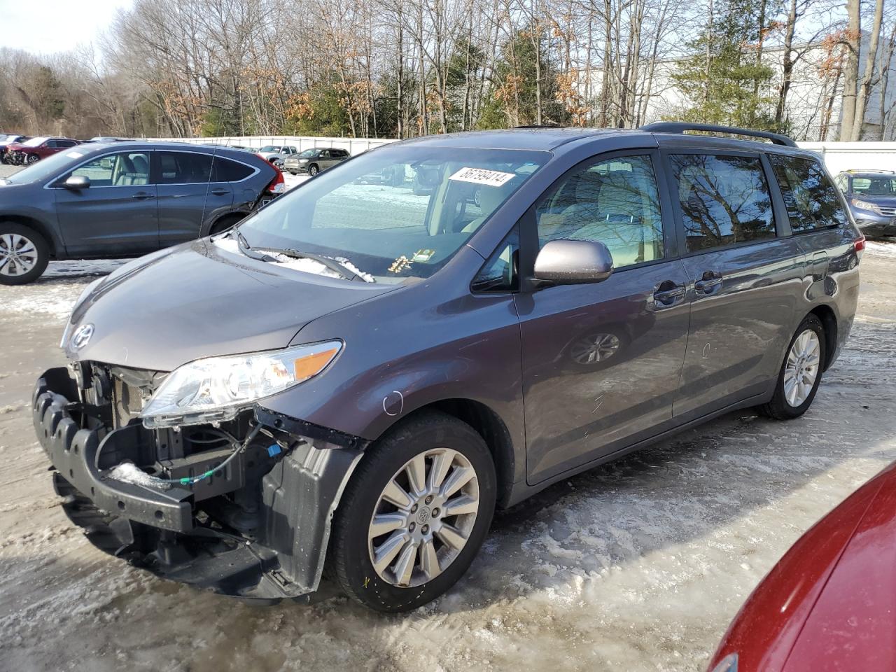 TOYOTA SIENNA 2011