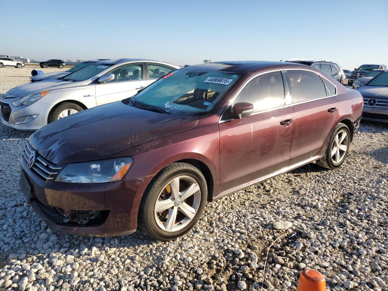 VOLKSWAGEN PASSAT SE 2013