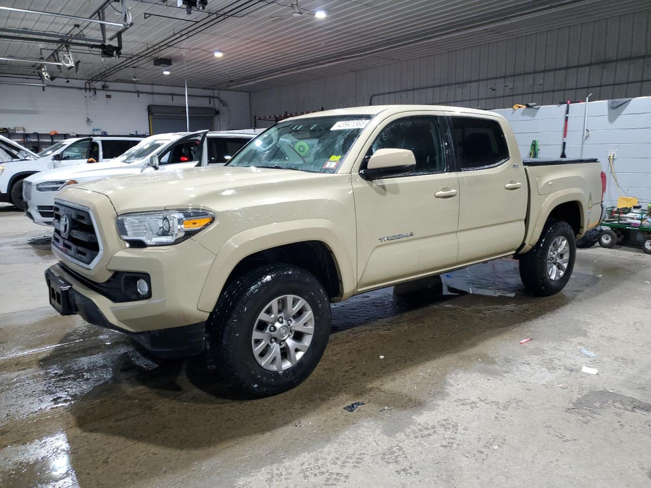 TOYOTA TACOMA DOU 2016