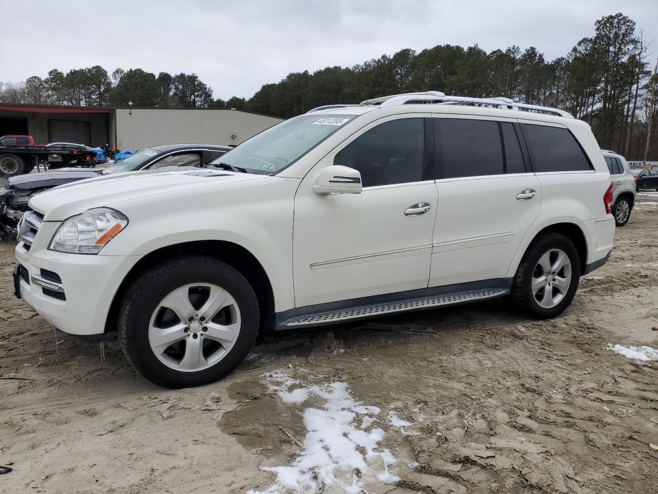 MERCEDES-BENZ GL-CLASS 2011