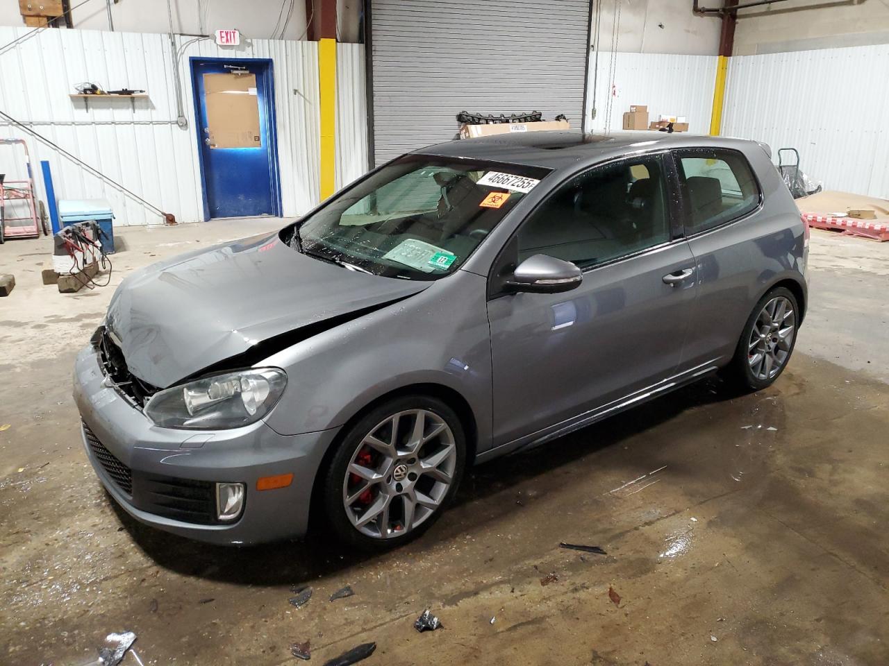 VOLKSWAGEN GTI 2013