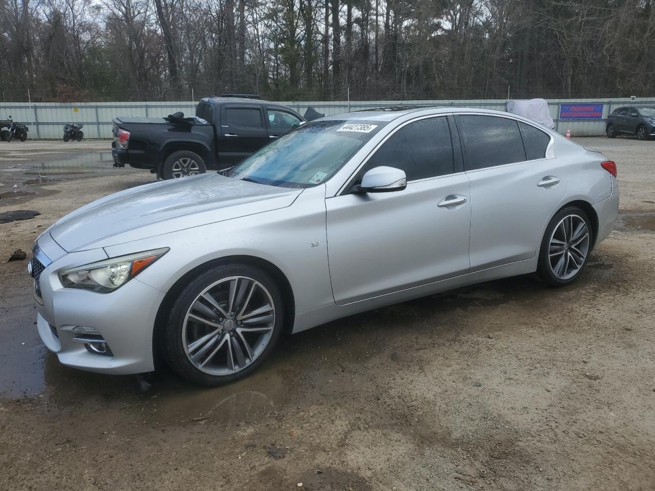 INFINITI Q50 BASE 2014