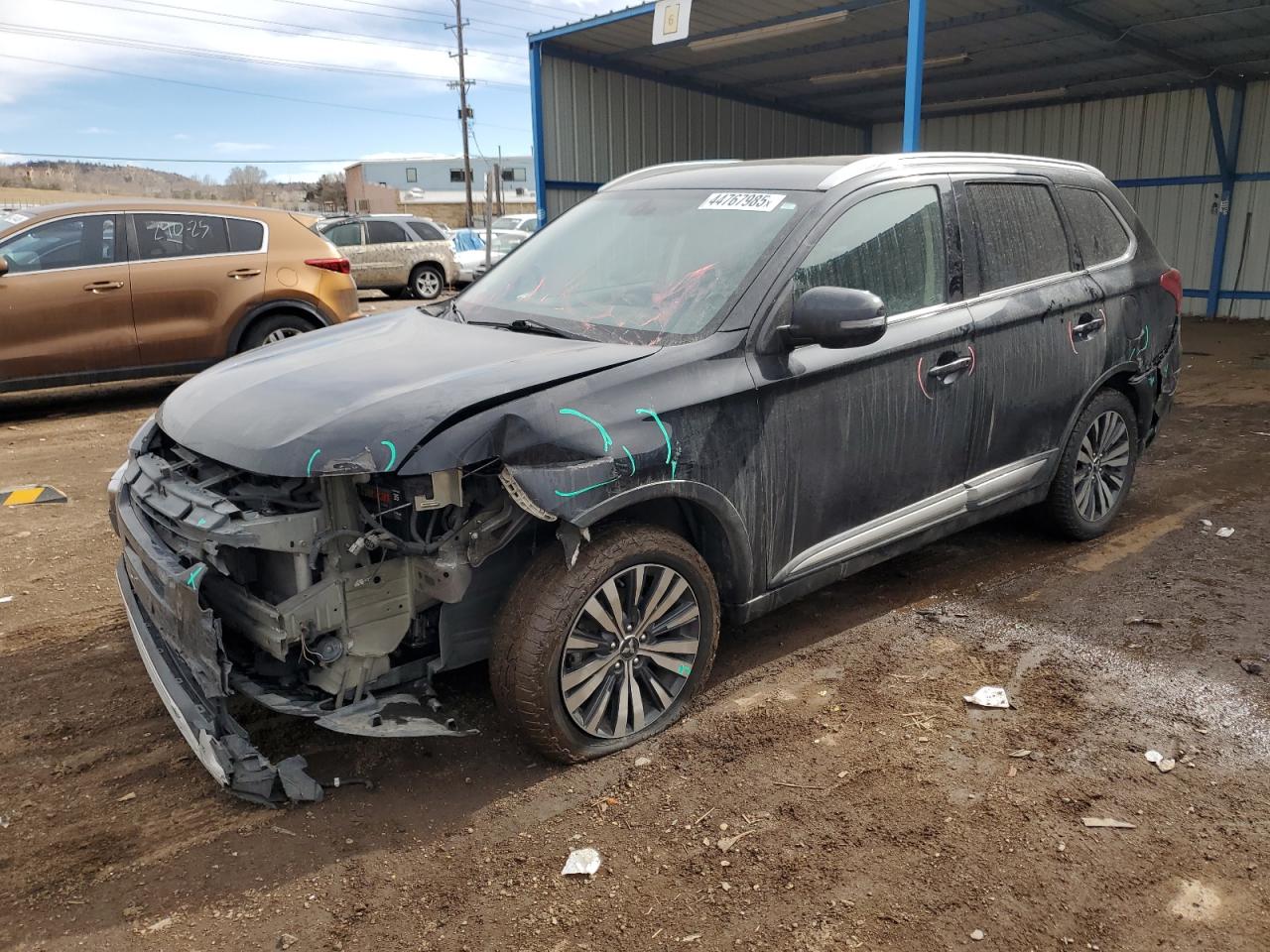 MITSUBISHI OUTLANDER 2019