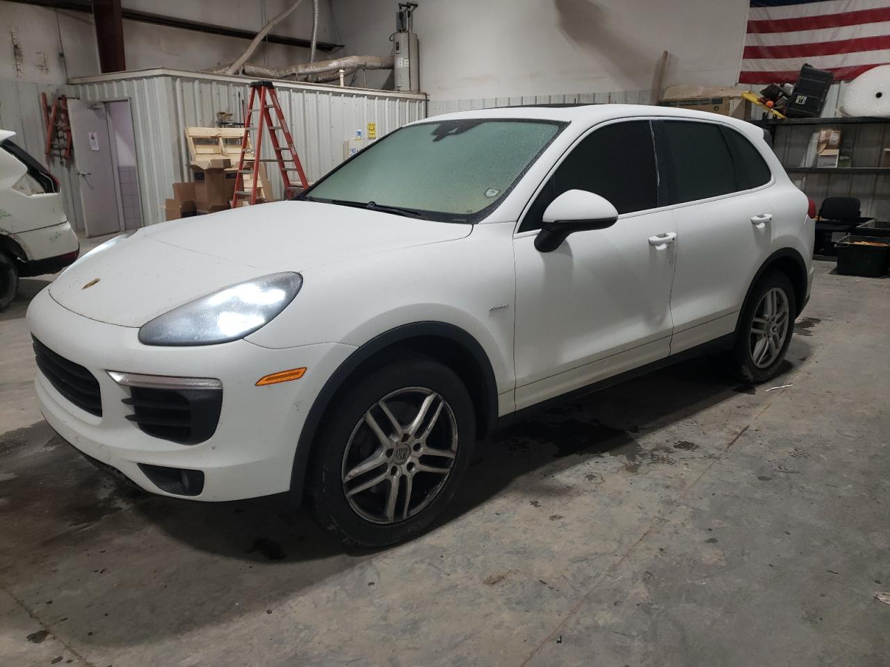 PORSCHE CAYENNE 2015